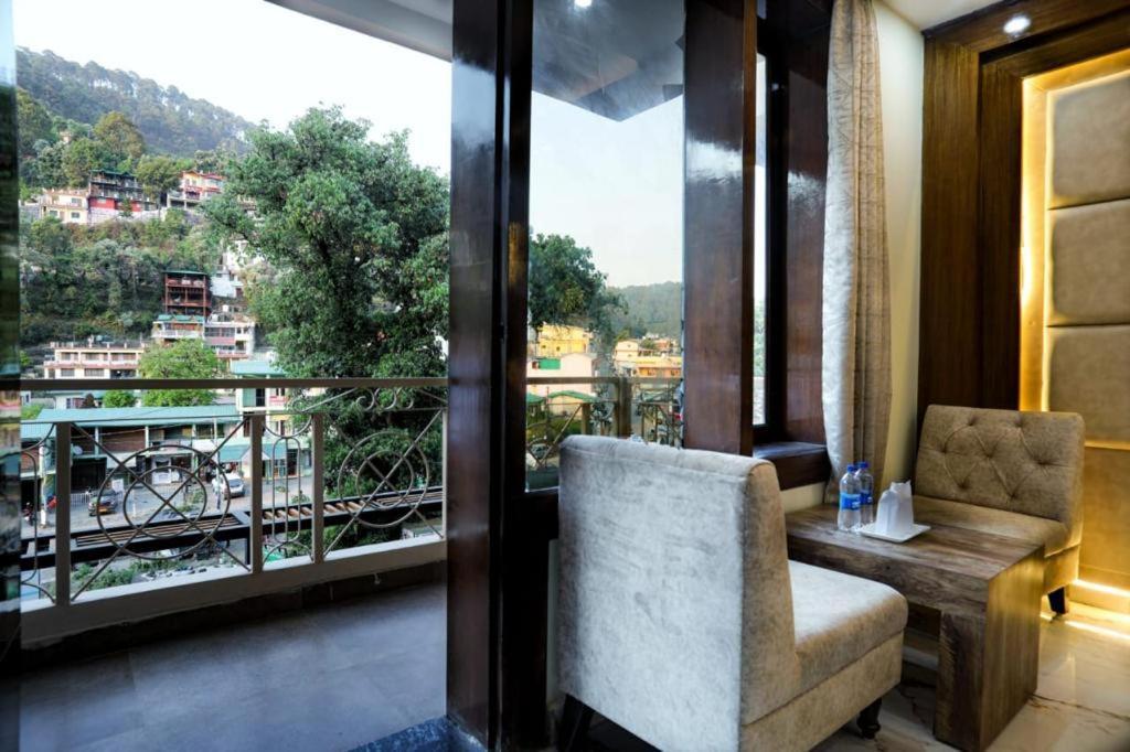 Hotel Vinsober Monal Nainital Esterno foto